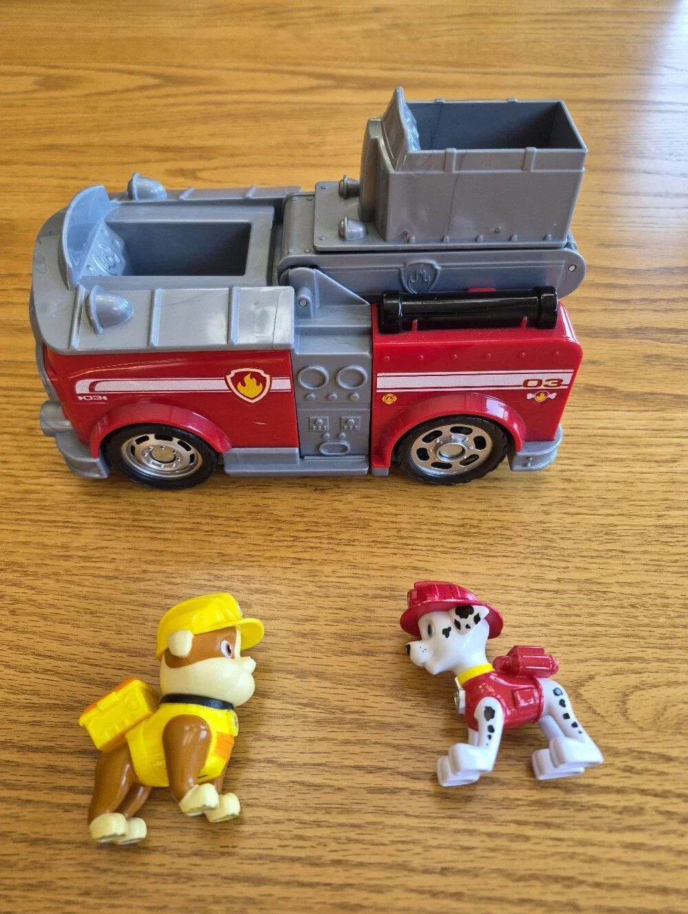 Paw Patrol Marshall Split-Second 2-in-1 Transforming Fire Truck